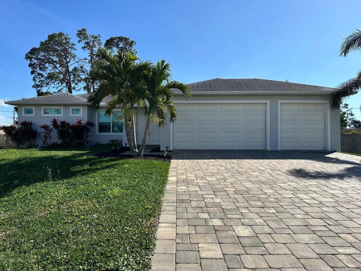 The Perfect Stay Fort Myers Exterior photo